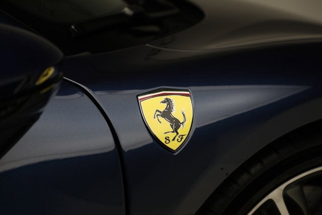 2024 Ferrari 296 GTS Base