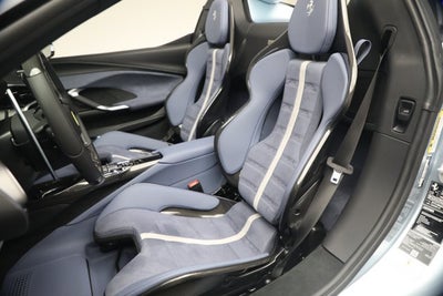 2026 Ferrari 296 GTS Base