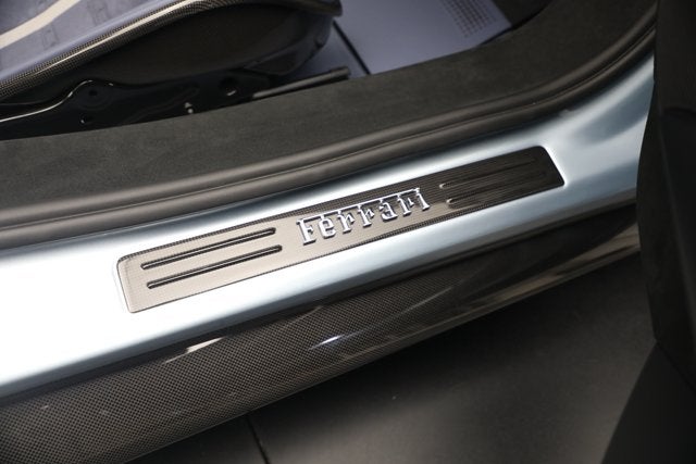 2026 Ferrari 296 GTS Base