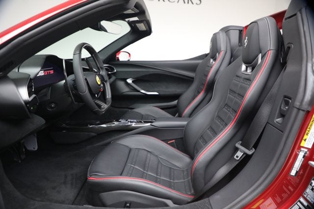 2024 Ferrari 296 GTS Base