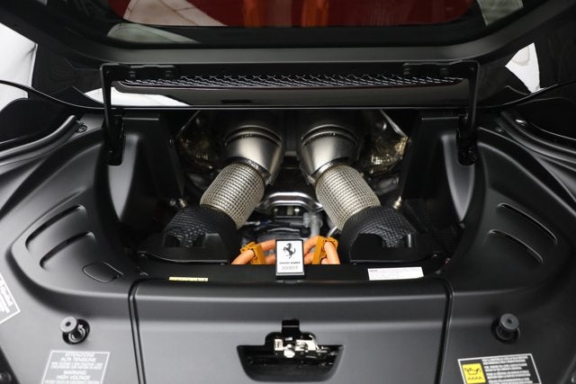 2024 Ferrari 296 GTS Base