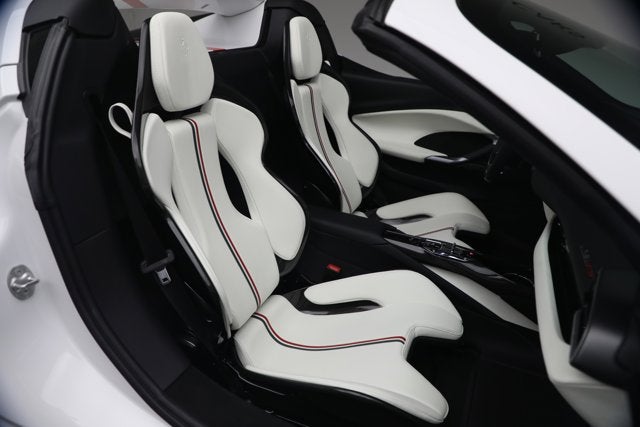 2025 Ferrari 296 GTS Base