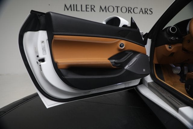 2023 Ferrari Portofino M Base