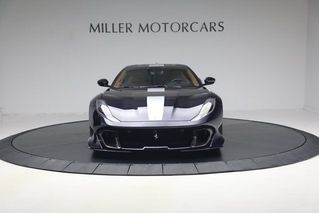 2022 Ferrari 812 Competizione Base