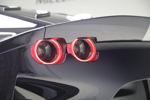 2022 Ferrari 812 Competizione Base