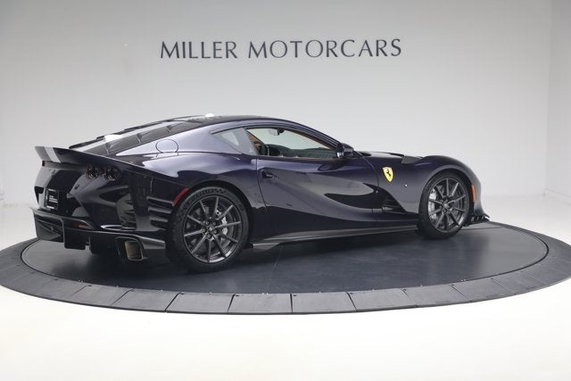 2022 Ferrari 812 Competizione Base