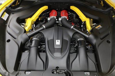 2025 Ferrari Roma Spider Base