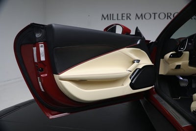 2025 Ferrari Roma Spider Base