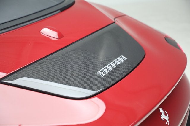 2025 Ferrari Roma Spider Base