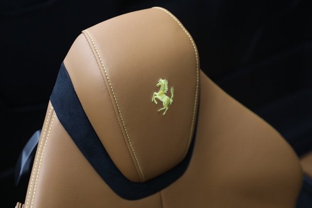 2025 Ferrari Roma Spider Base