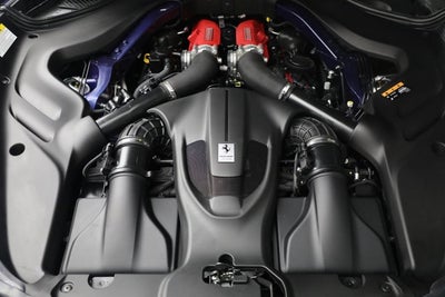 2025 Ferrari Roma Spider Base