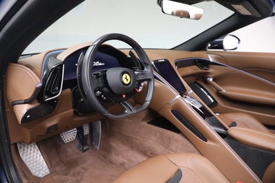 2025 Ferrari Roma Spider Base