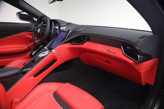 2026 Ferrari Roma Spider Base