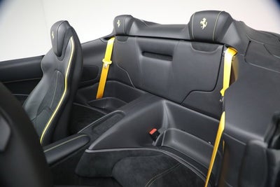 2025 Ferrari Roma Spider Base