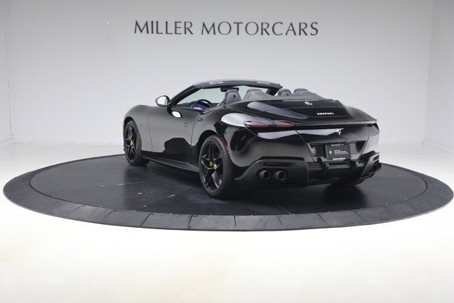 2025 Ferrari Roma Spider Base