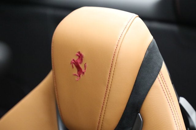 2024 Ferrari Roma Spider Base