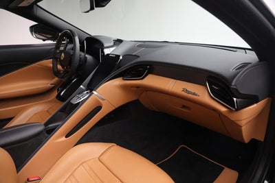 2025 Ferrari Roma Spider Base