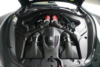 2025 Ferrari Roma Spider Base