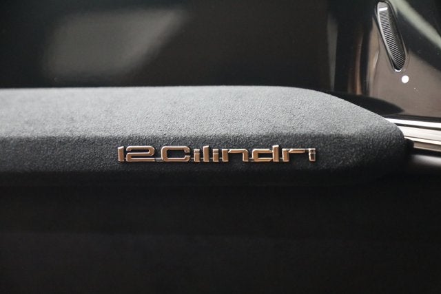 2025 Ferrari 12Cilindri Base