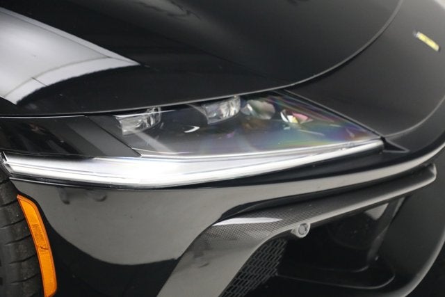 2025 Ferrari 12Cilindri Base