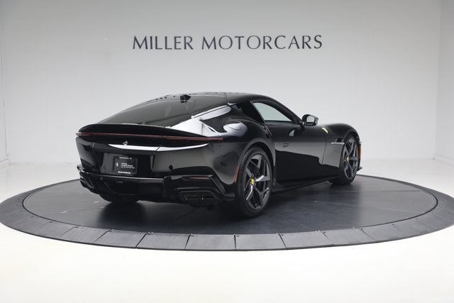 2025 Ferrari 12Cilindri Base