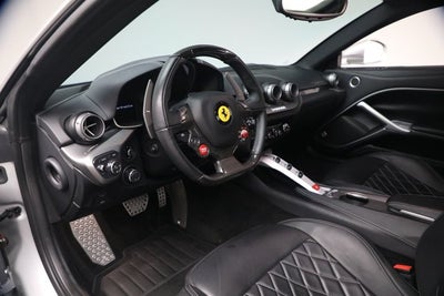 2014 Ferrari F12berlinetta Base