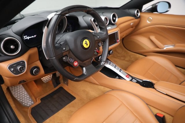 2017 Ferrari California T Base