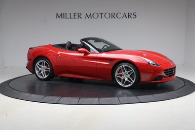2017 Ferrari California T Base