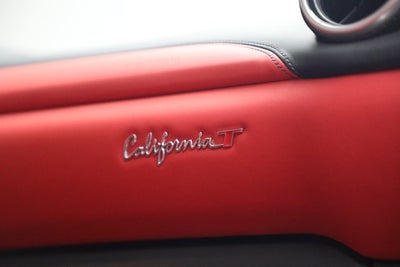 2017 Ferrari California T Base
