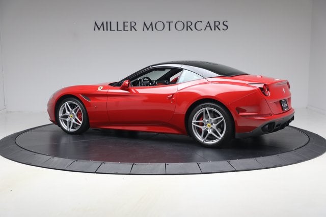 2017 Ferrari California T Base
