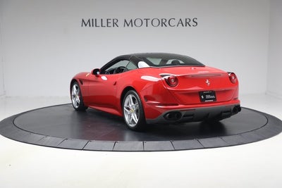 2017 Ferrari California T Base