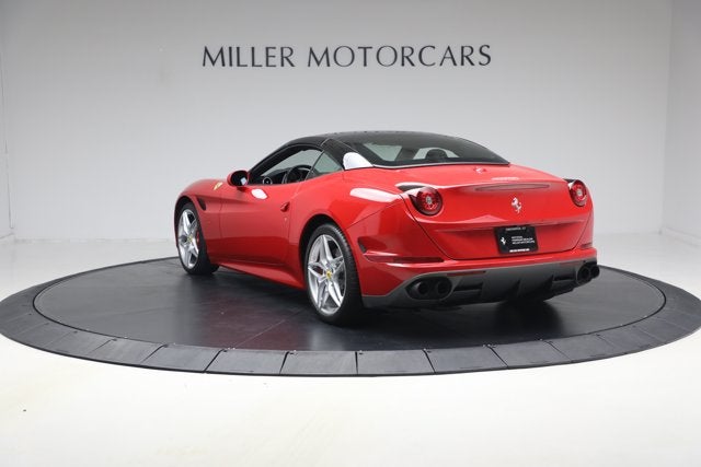 2017 Ferrari California T Base