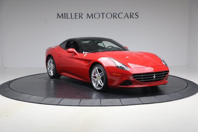 2017 Ferrari California T Base