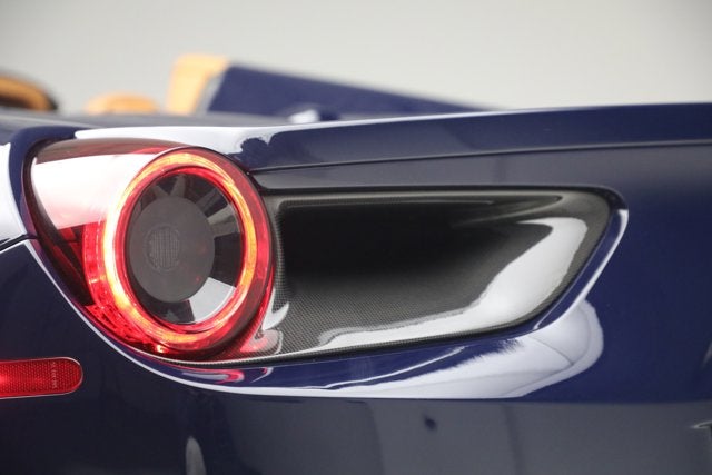 2017 Ferrari 488 Spider Base