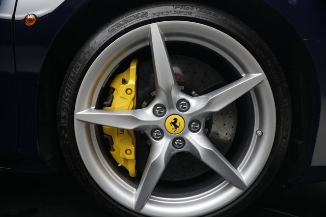 2017 Ferrari 488 Spider Base