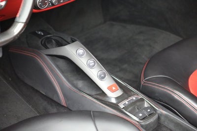 2019 Ferrari 488 Spider Base