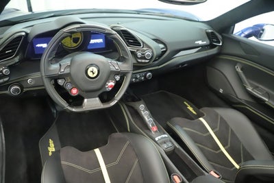 2018 Ferrari 488 Spider Base