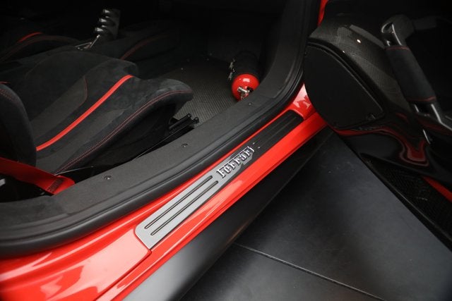 2019 Ferrari 488 Pista Base