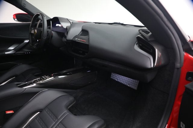 2022 Ferrari SF90 Stradale Base