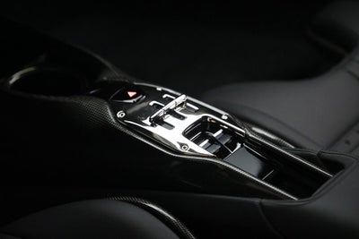 2022 Ferrari SF90 Stradale Base