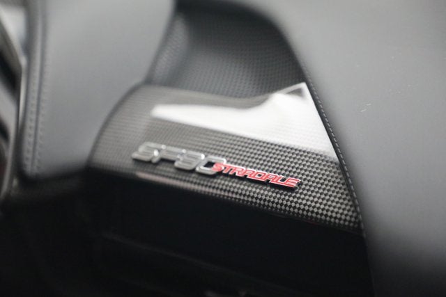 2022 Ferrari SF90 Stradale Base