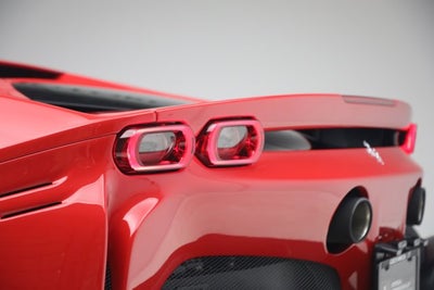2022 Ferrari SF90 Stradale Base
