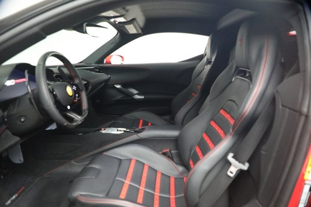 2023 Ferrari SF90 Stradale Base