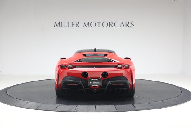 2023 Ferrari SF90 Stradale Base