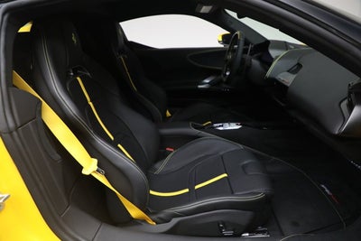 2023 Ferrari SF90 Stradale Base
