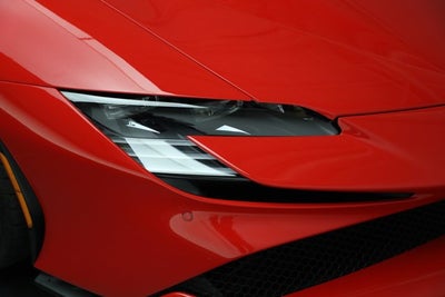 2022 Ferrari SF90 Stradale Base