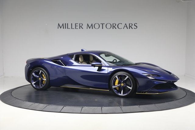2023 Ferrari SF90 Stradale Base