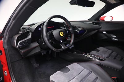 2023 Ferrari SF90 Stradale Base