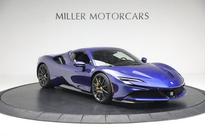 2022 Ferrari SF90 Spider Base