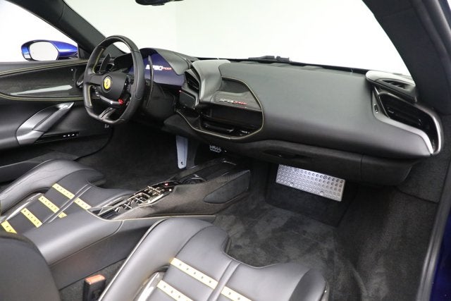 2022 Ferrari SF90 Spider Base